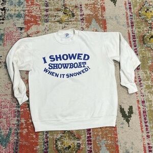 Vintage 1980s Showboat Casino Travel Tourism 80s Crweneck Pullover Sweatshirt
